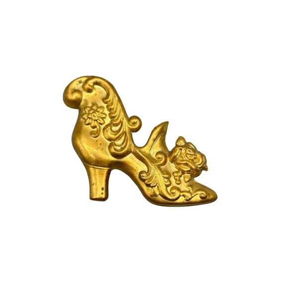 Vintage Victorian Style Shoe Heels Pin Brooch Brass Stamping with Floral Detail - Picture 1 of 7